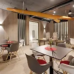 特劳布艾西酒店