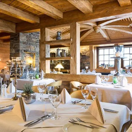Traube Am Hotel 4*