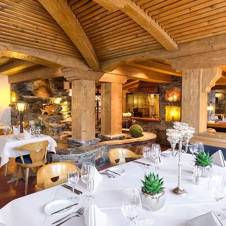 Hotel Traube Am 4*