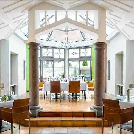 Traube Am فندق 4*