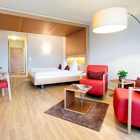 Traube Am 4* فريدريشسهافن