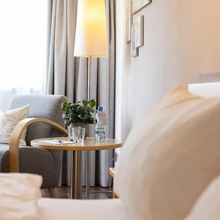 Traube Am فريدريشسهافن